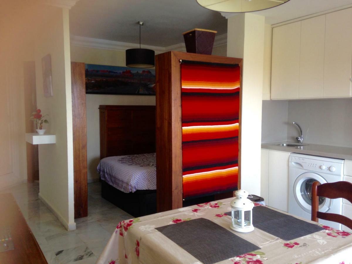 Apartamentos Vista A Tres Continentes La Línea de la Concepción Extérieur photo