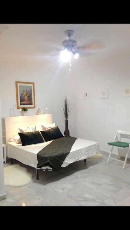Apartamentos Vista A Tres Continentes La Línea de la Concepción Extérieur photo